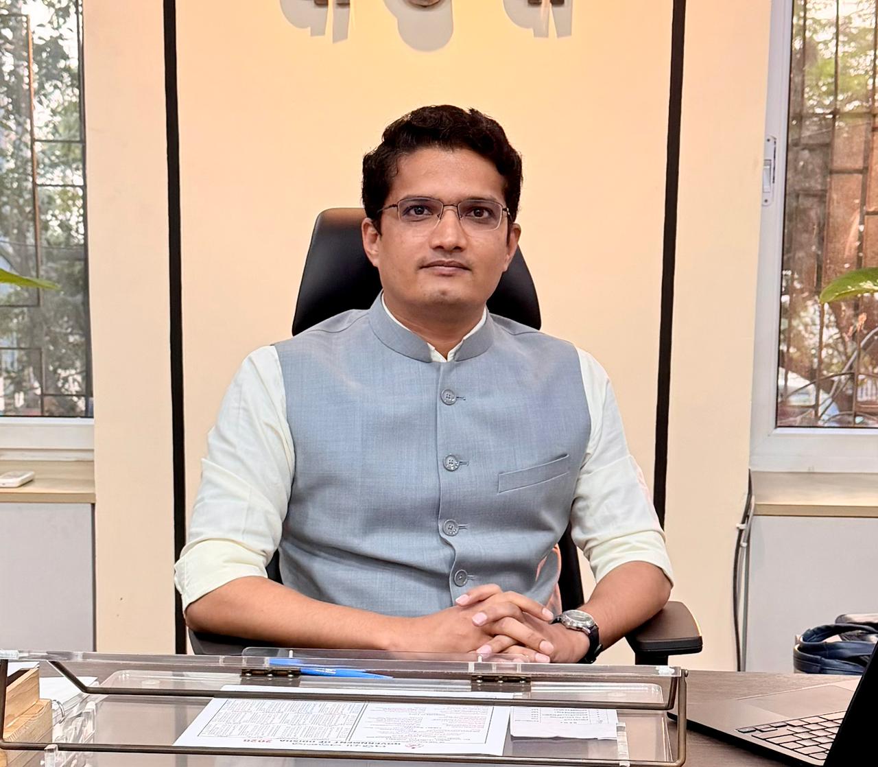 Sri Dattatraya Bhausaheb Shinde, IAS